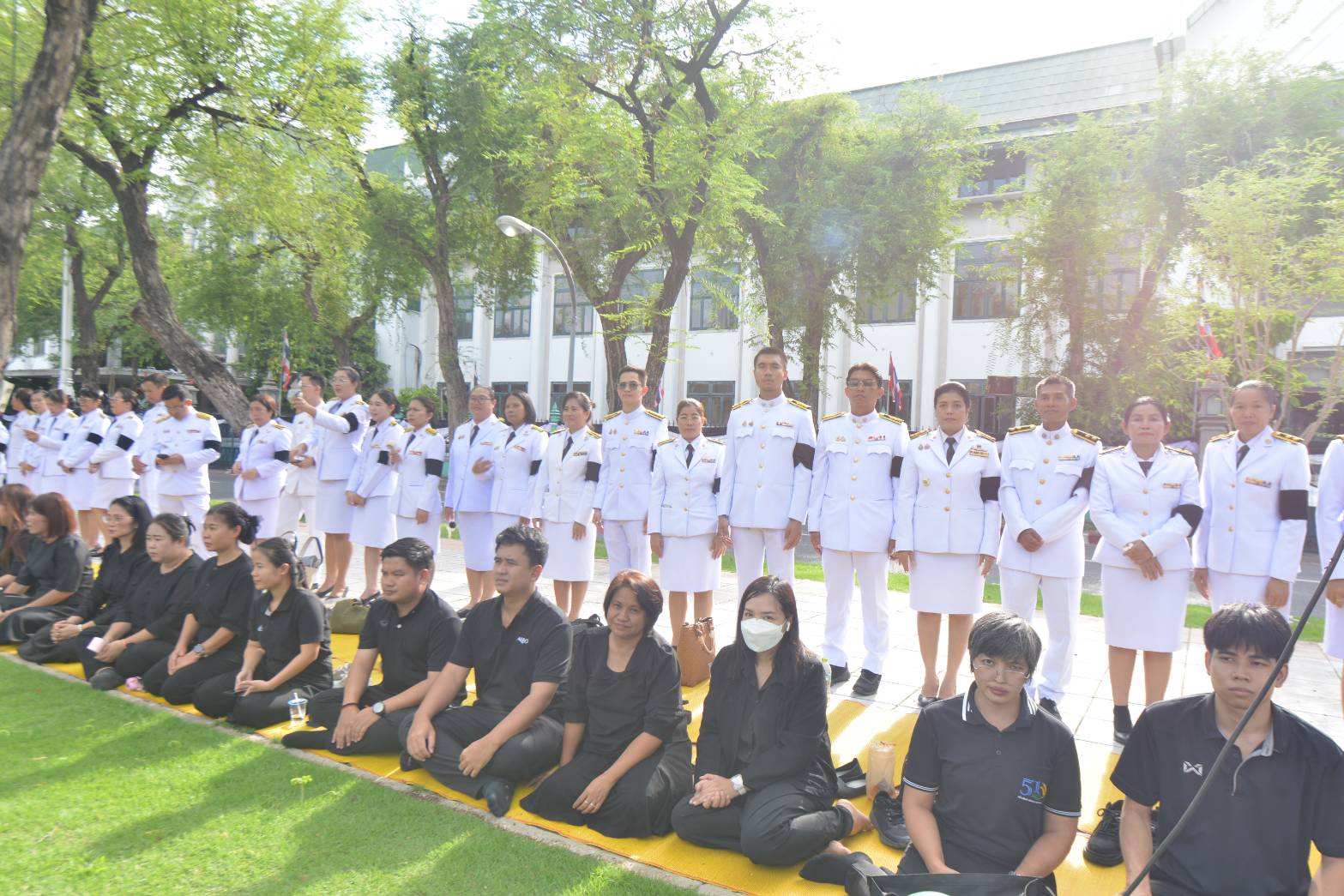 title - ส.ป.ก. ร่วมเข้าเฝ้าฯ และน้อมส่งเสด็จในการเคลื่อนขบวนอัญเชิญพระศพ สมเด็จพระเจ้าลูกเธอเจ้าฟ้าพัชรกิติยาภา นเรนทิราเทพยวดี กรมหลวงราชสาริณีสิริพัชร มหาวัชรราชธิดา สู่พระบรมมหาราชวัง